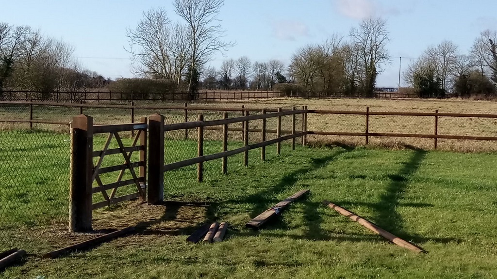 Farm Fencing in Bressingham Case Study